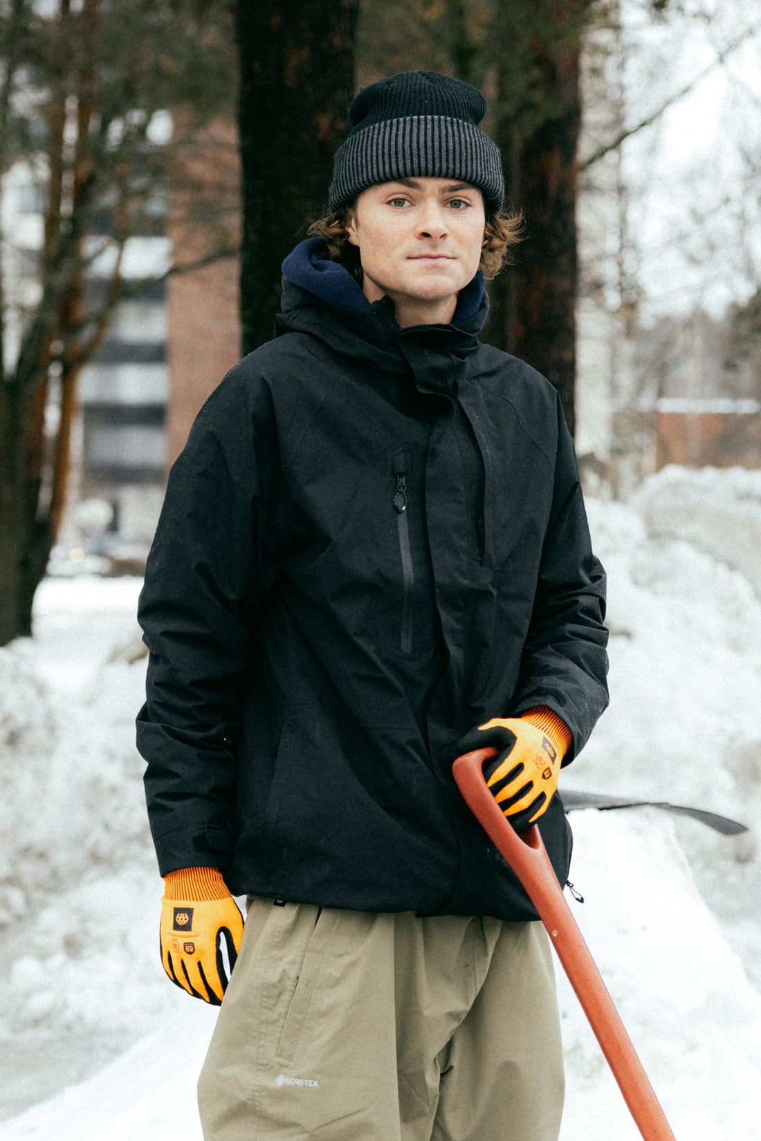686 Campera Shell GORE-TEX Core para Hombre: El Outerwear Perfecto para las Montañas Argentinas