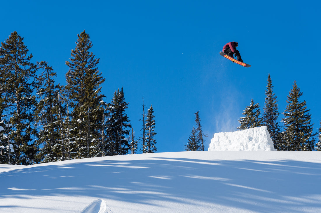 GNU Frosting Snowboard: La Tabla Híbrida que Redefine tu Ride en Bariloche y Las Leñas