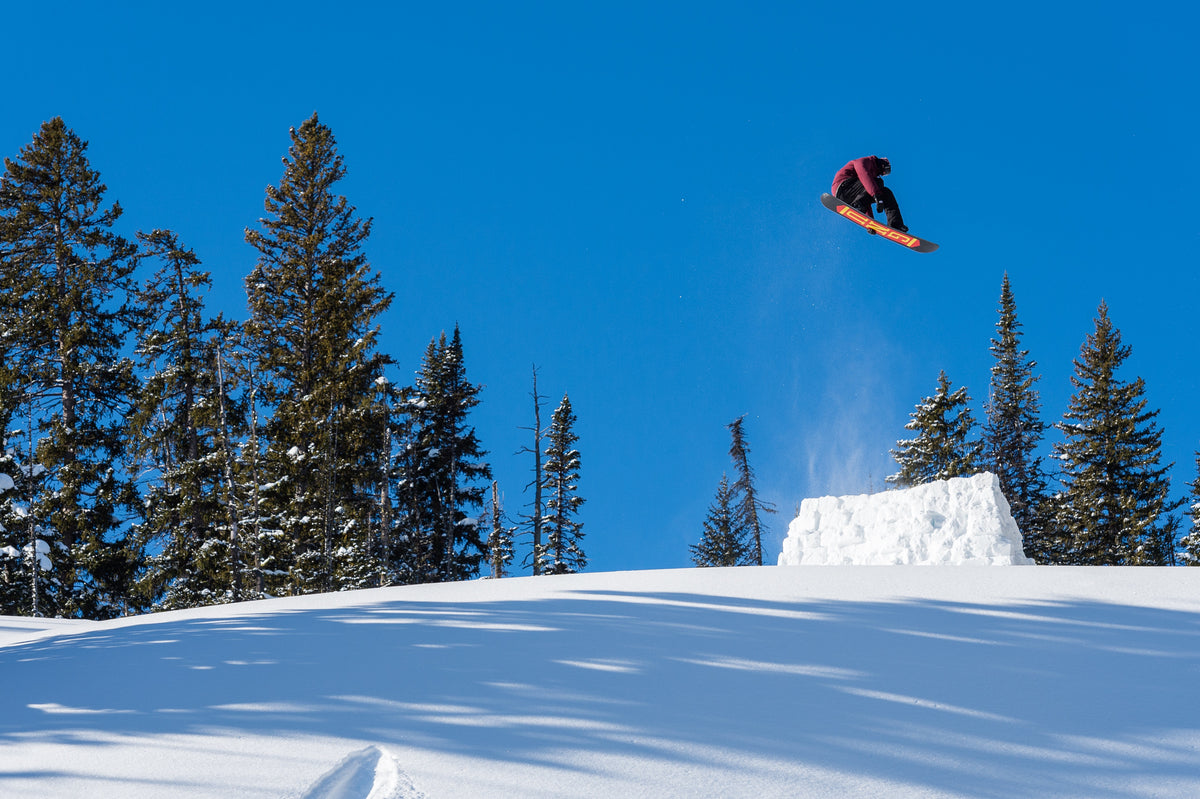 GNU Frosting Snowboard: La Tabla Híbrida que Redefine tu Ride en Bariloche y Las Leñas