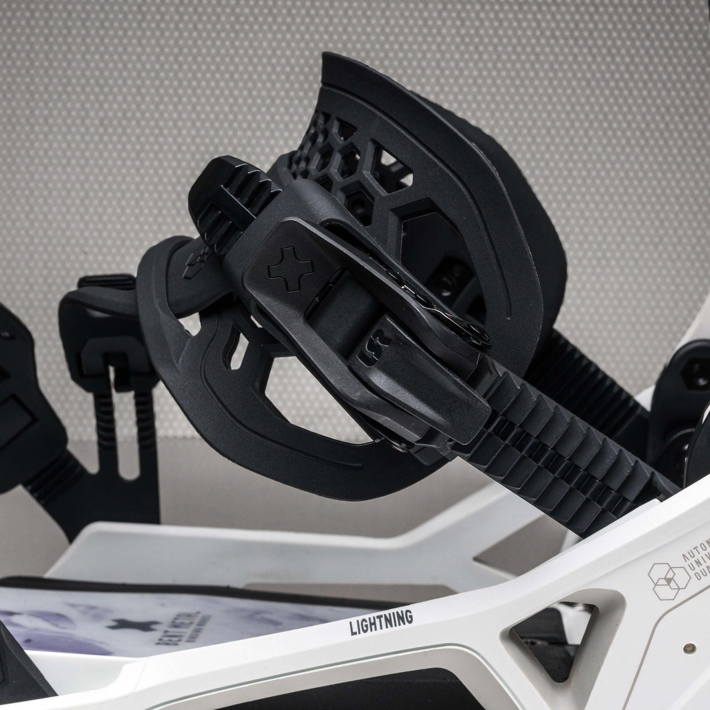 Bent Metal Bindings Supermatic Black