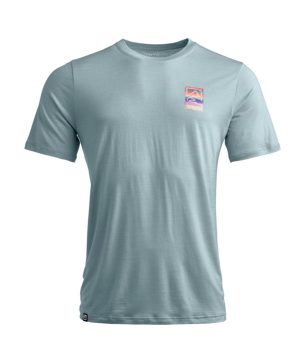 140 COOL MTN GRADIENT Remera M