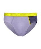 150 ESSENTIAL BRIEFS M