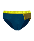 150 ESSENTIAL BRIEFS M