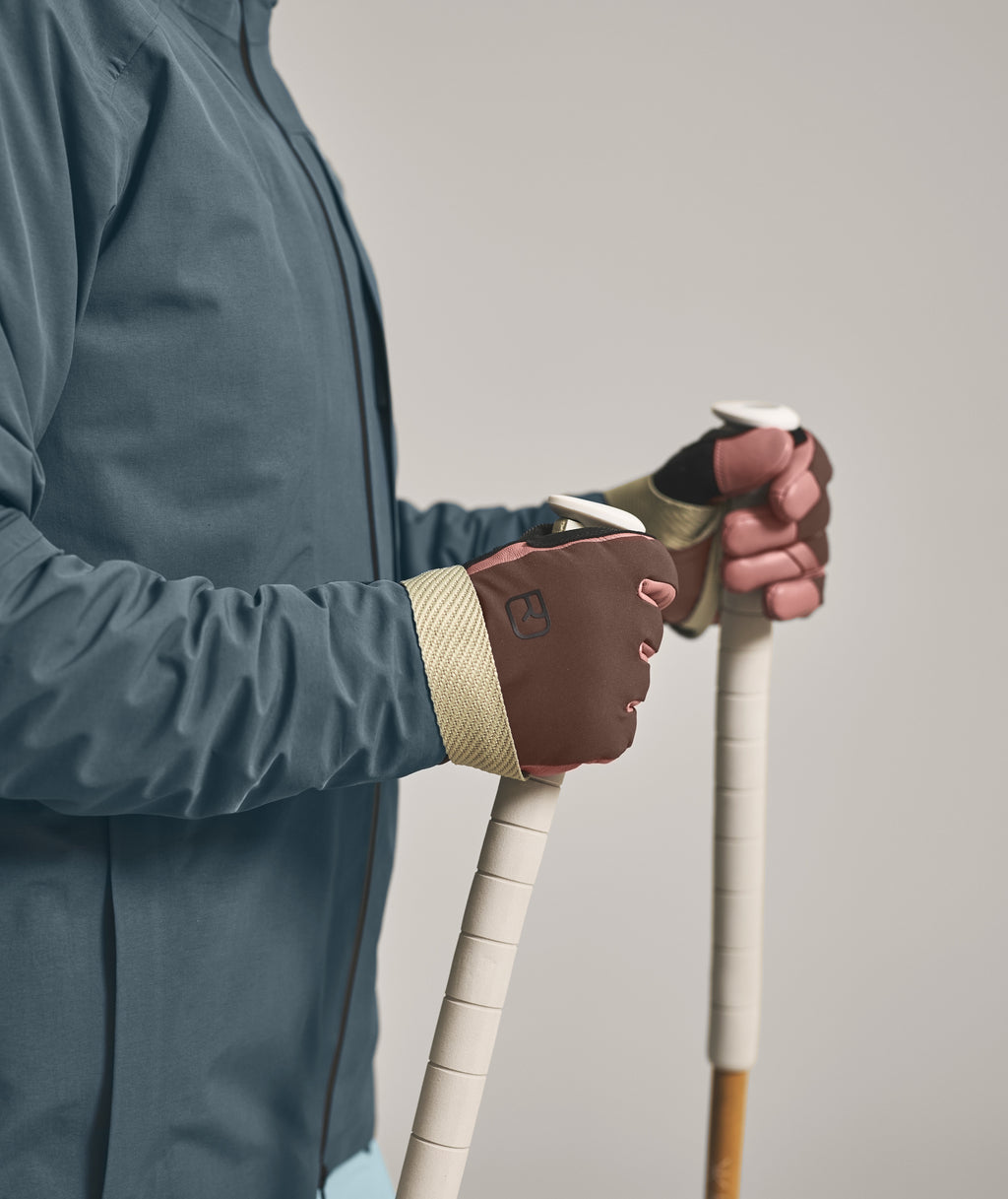 MERINO MOUNTAIN GLOVE W