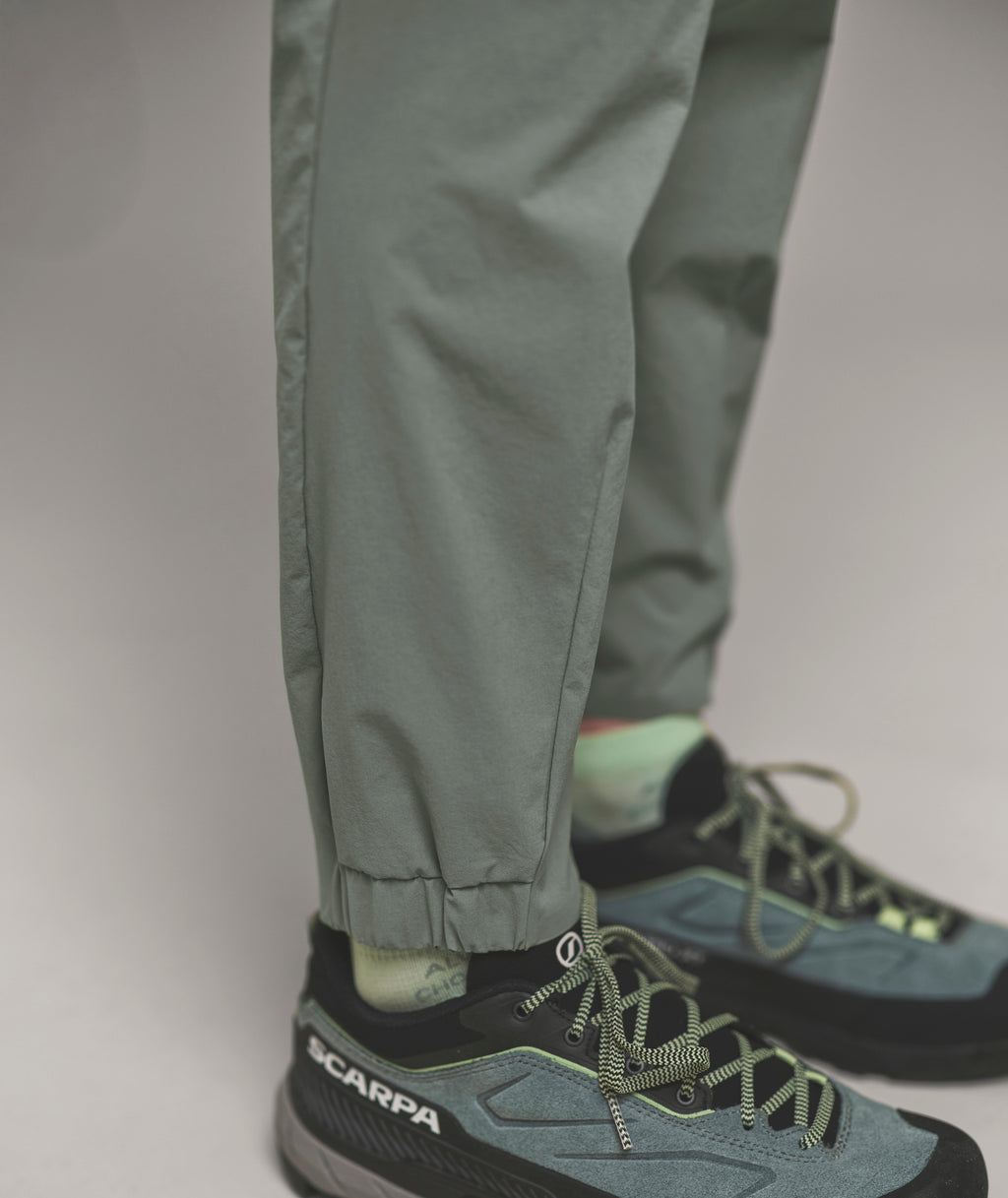 TRACE PANTS W