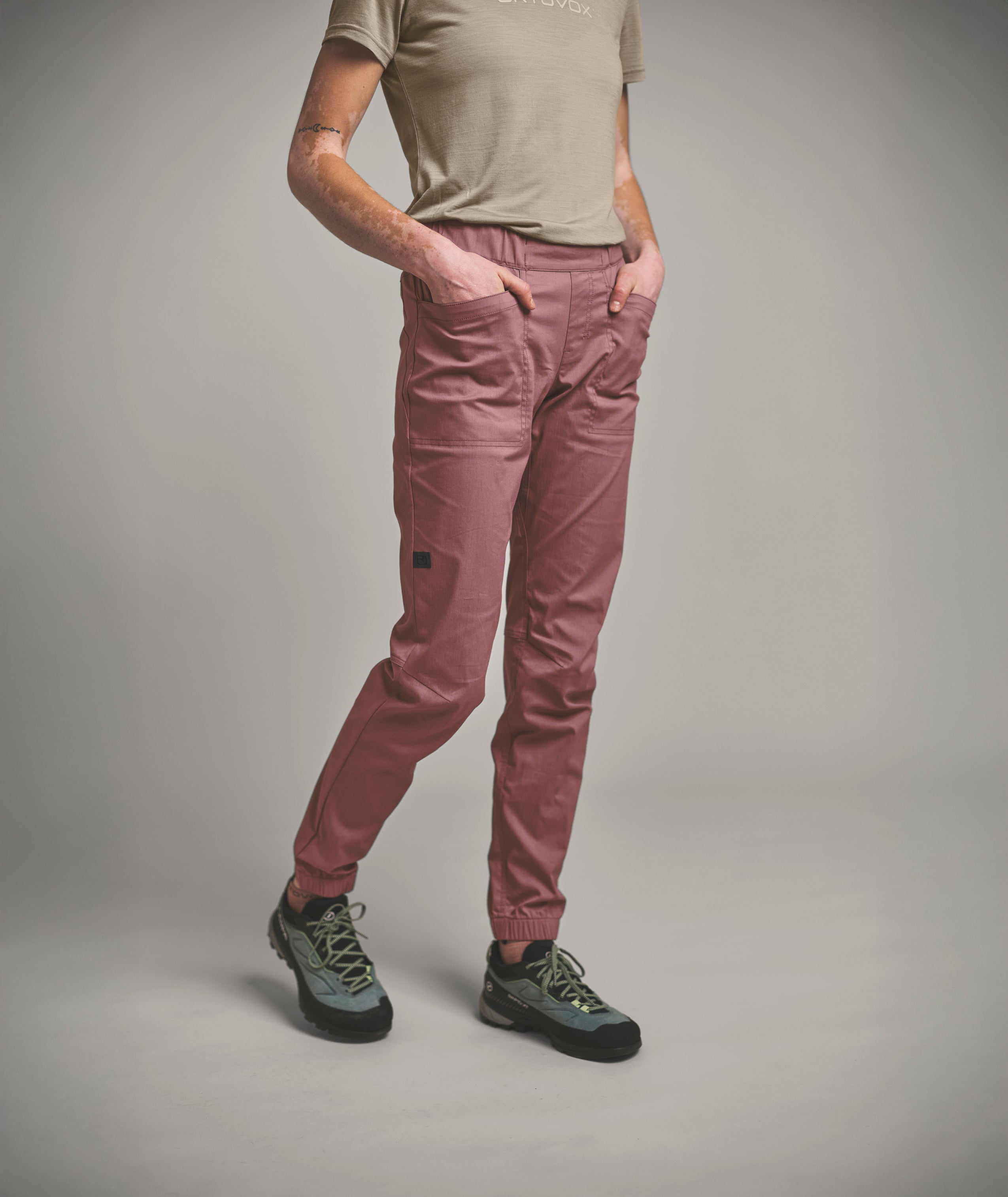 AFFINITY PANTS W