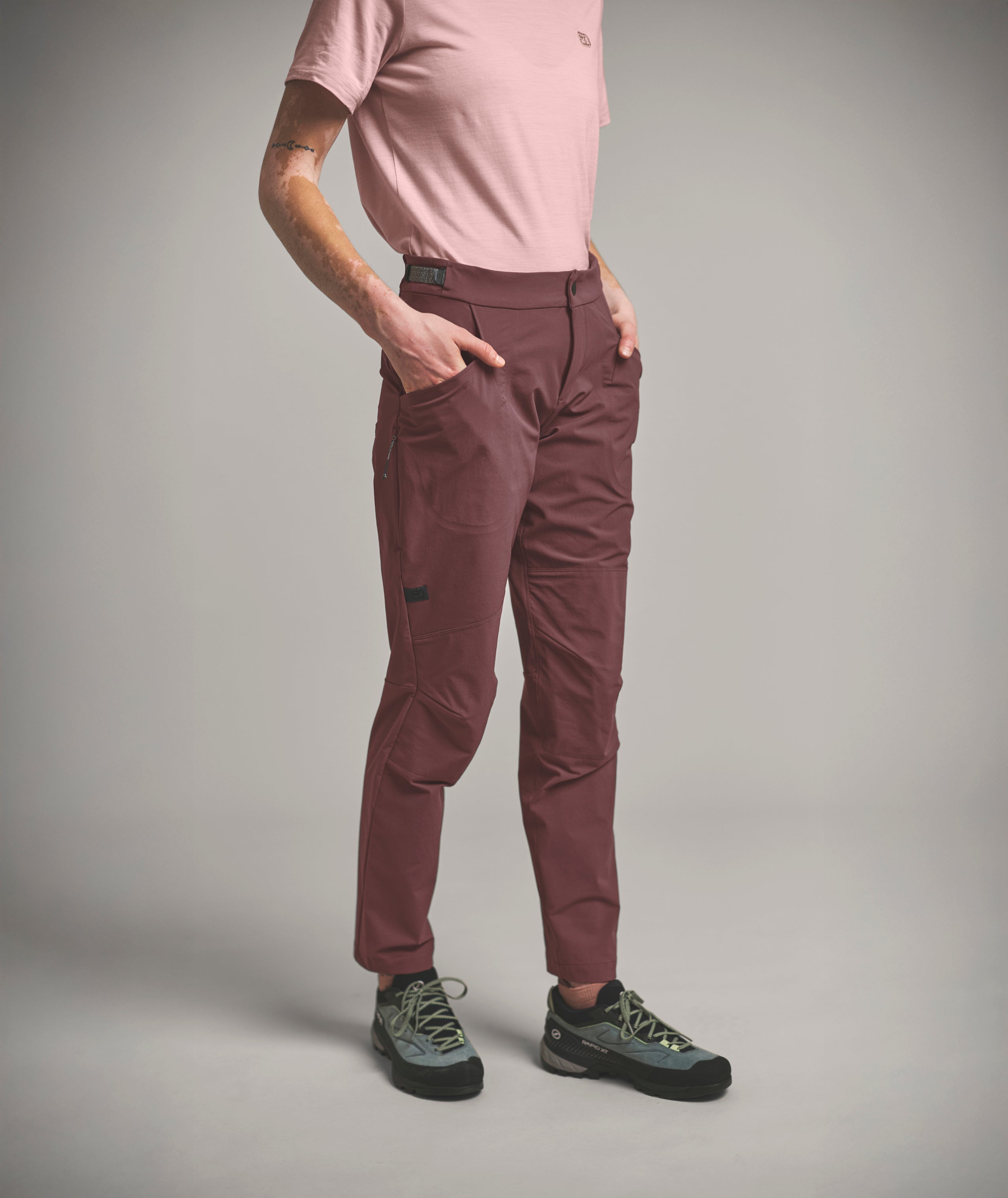 TRAD PLUS PANTS W