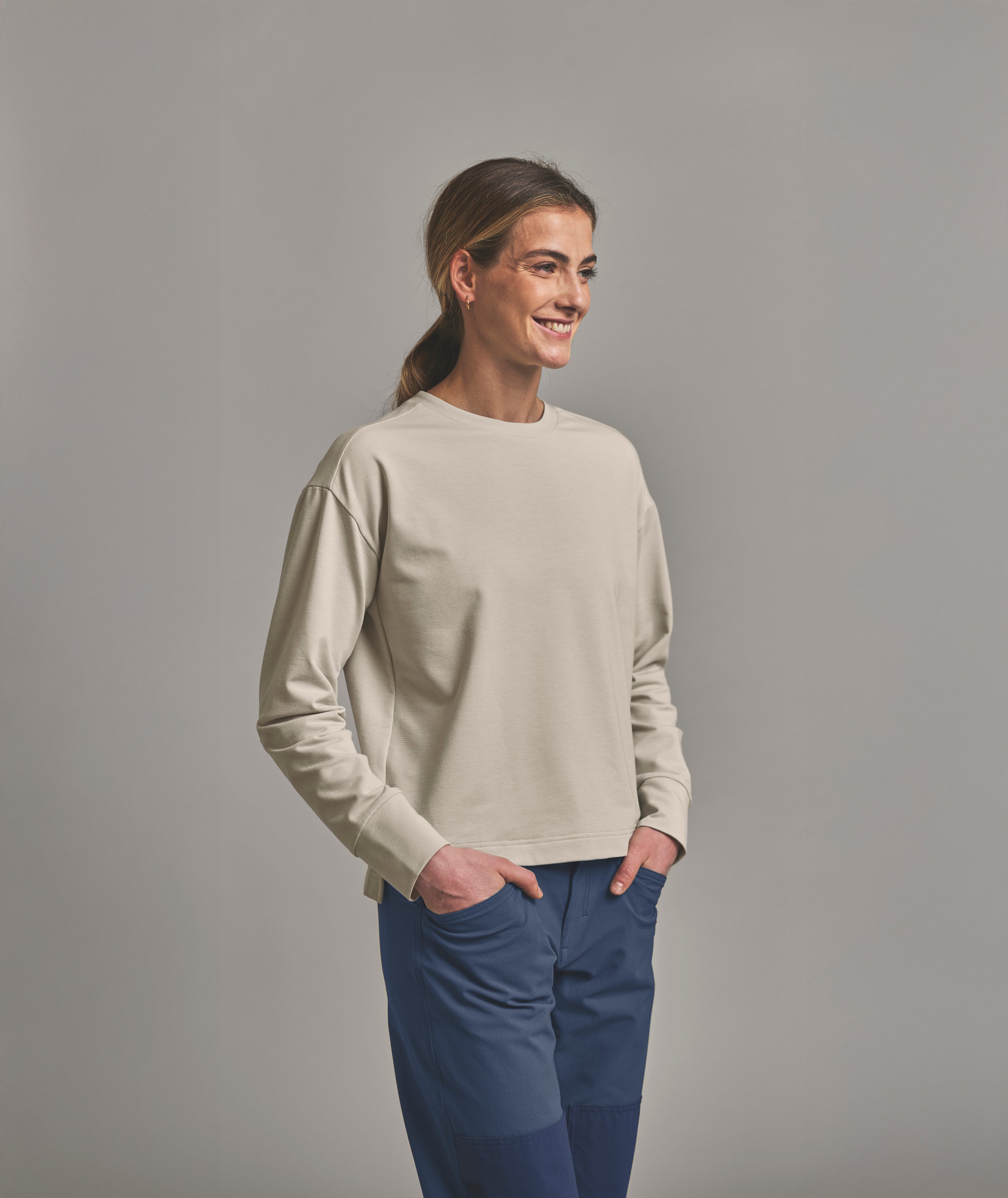 AFFINITY CREW NECK W