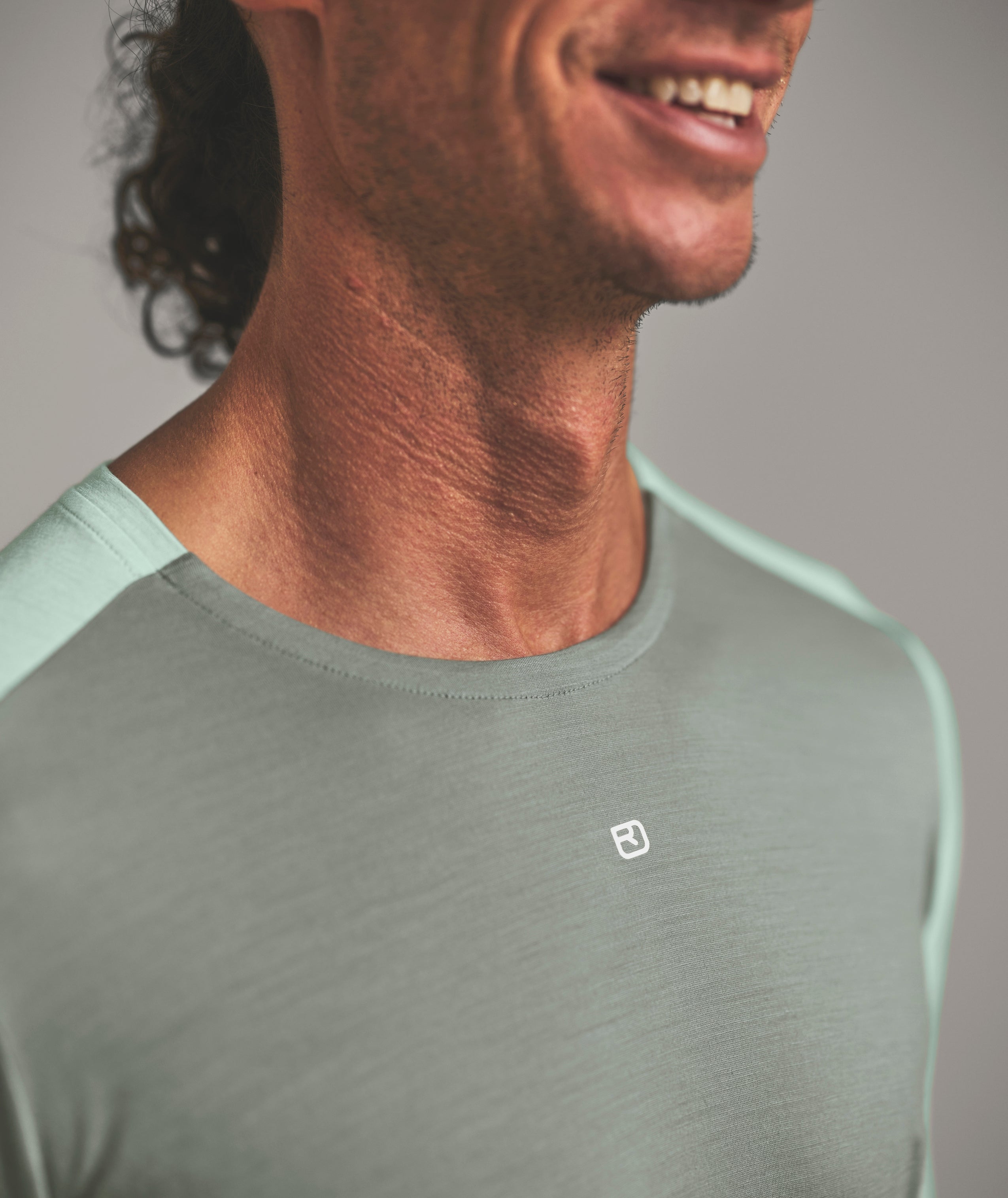 120 COOL TEC FAST UPWARD Manga Larga Hombre