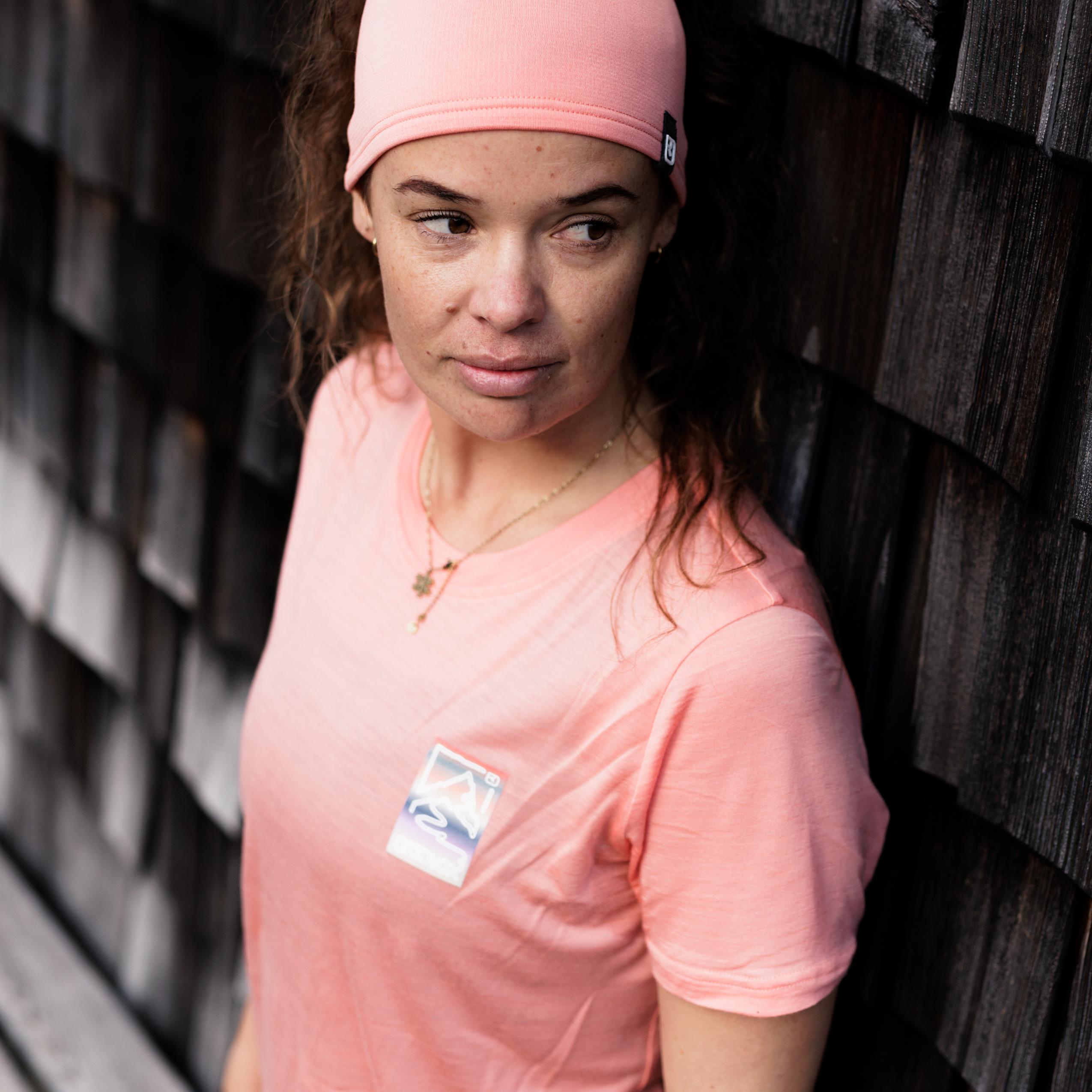 140 COOL MTN GRADIENT REMERA MUJER