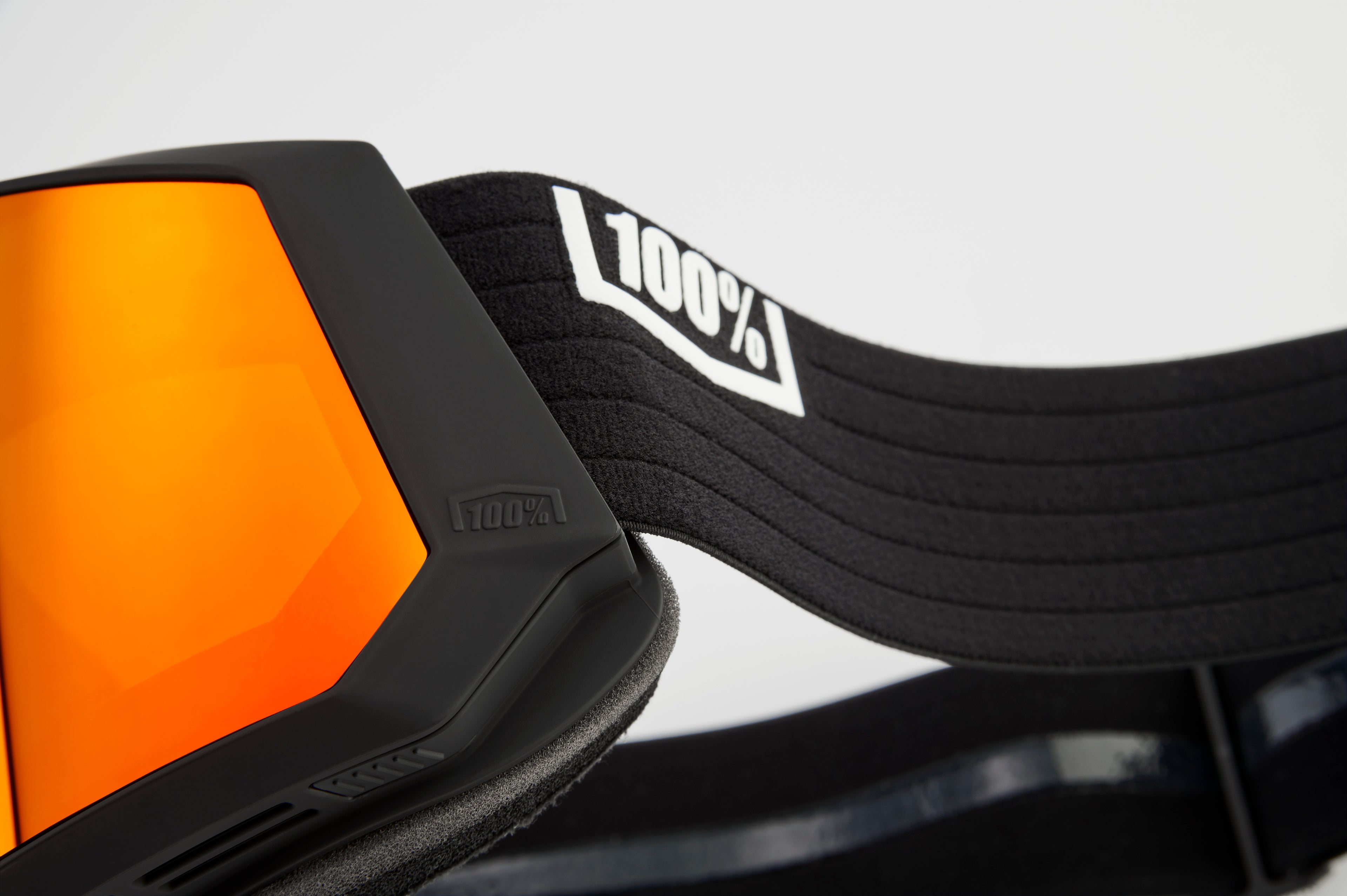 SNOWCRAFT XL HiPER Goggle Black/Red - Mirror Red + Extra Lens