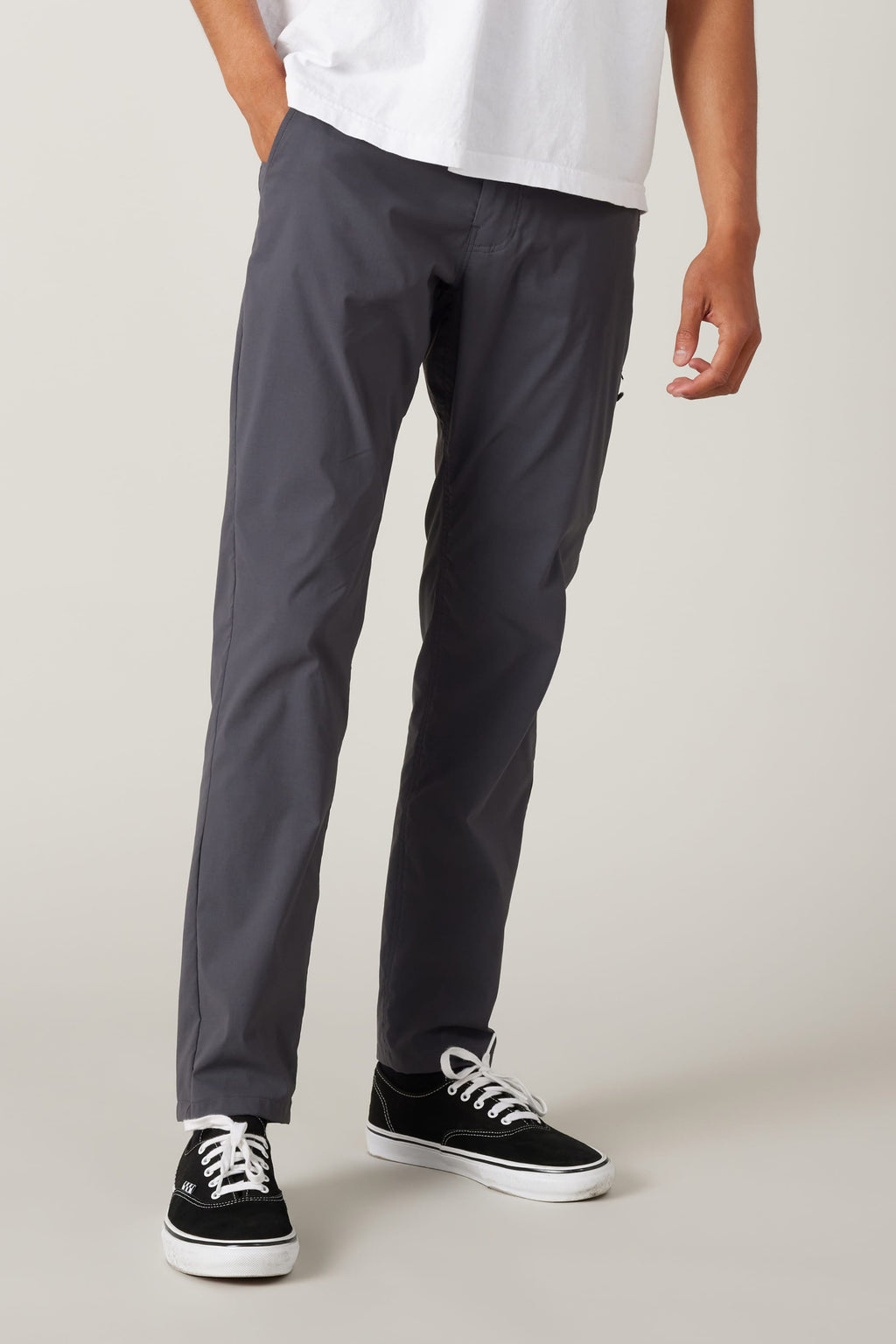 686 Pantalón Chino Featherlight Everywhere® para Hombre - Corte Slim