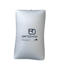 "STUFF PILLOWS" - white