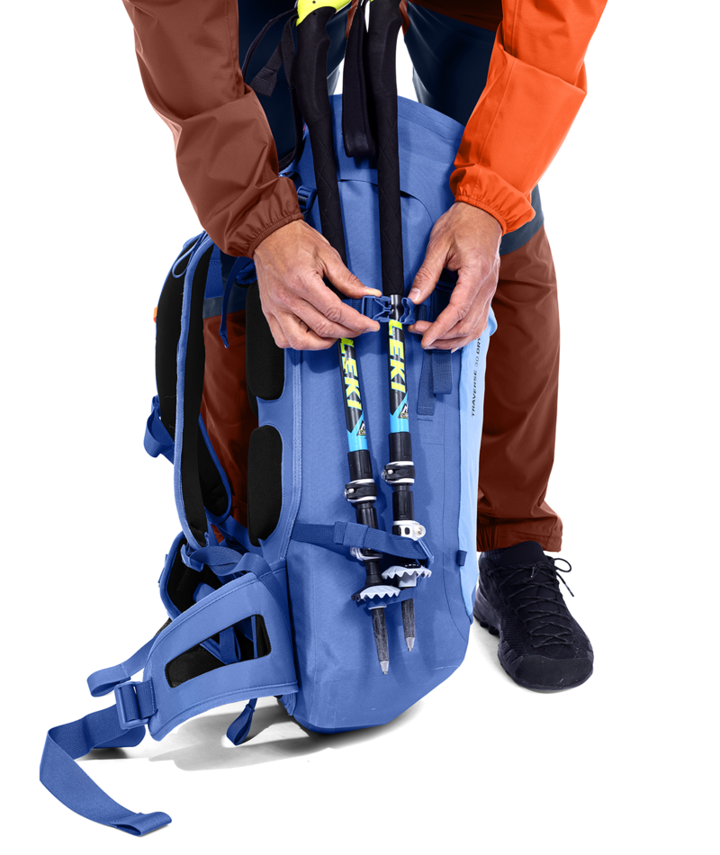 "TRAVERSE 30 DRY" - "just blue"