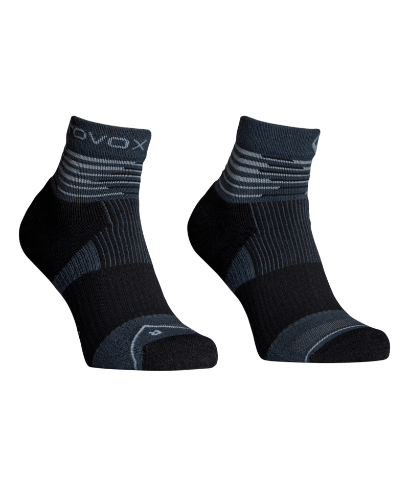 "ALL MOUNTAIN QUARTER SOCKS M" - "black raven"