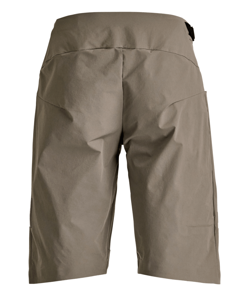 "SEQUENCE TRAIL SHORTS  M" - "dark grey brown"
