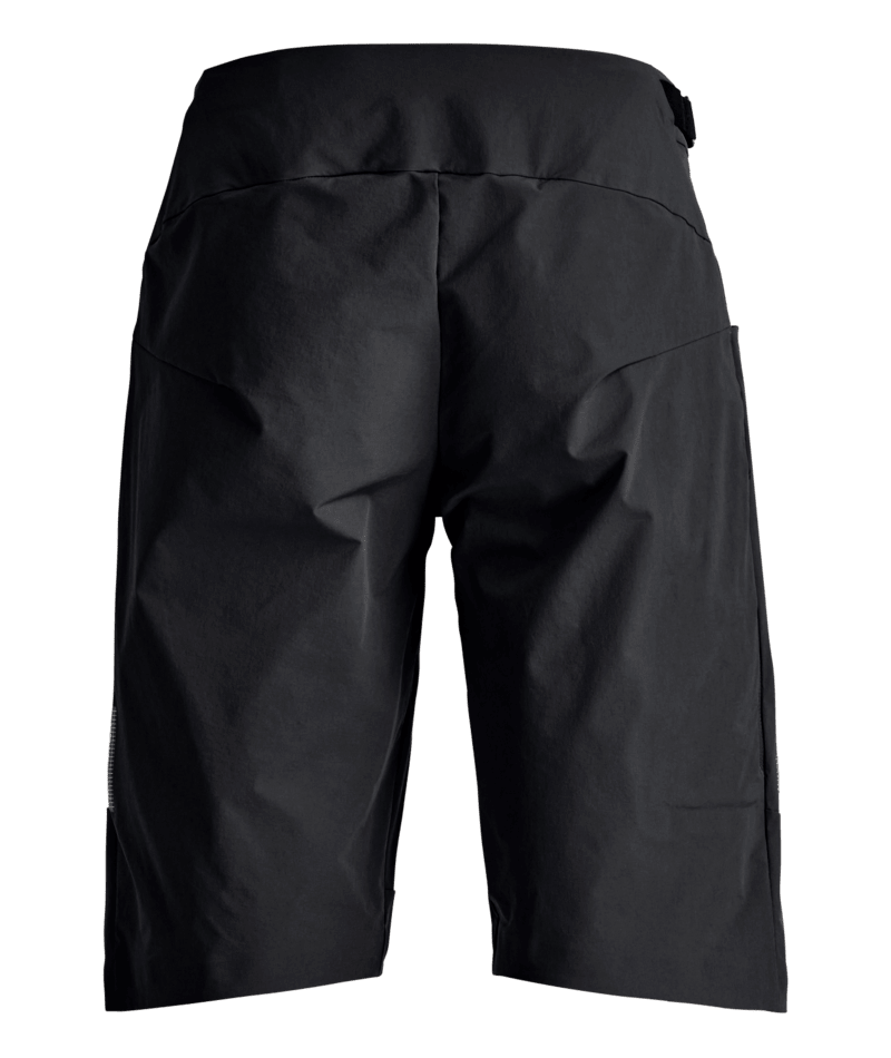 "SEQUENCE TRAIL SHORTS  M" - "black raven"