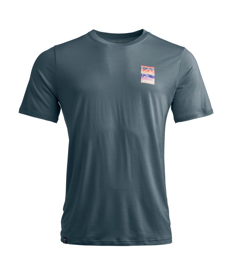 "140 COOL MTN GRADIENT TS M" - "dark arctic grey"