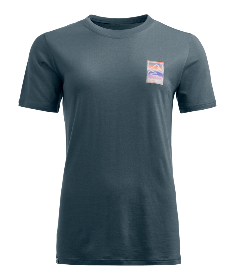 "140 COOL MTN GRADIENT TS W" - "dark arctic grey"