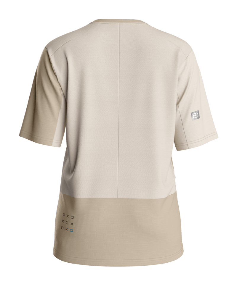 "SEQUENCE FREE JERSEY TS W" - "dark linen"