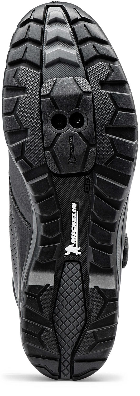 X-CELSIUS ARCTIC GTX - BLACK