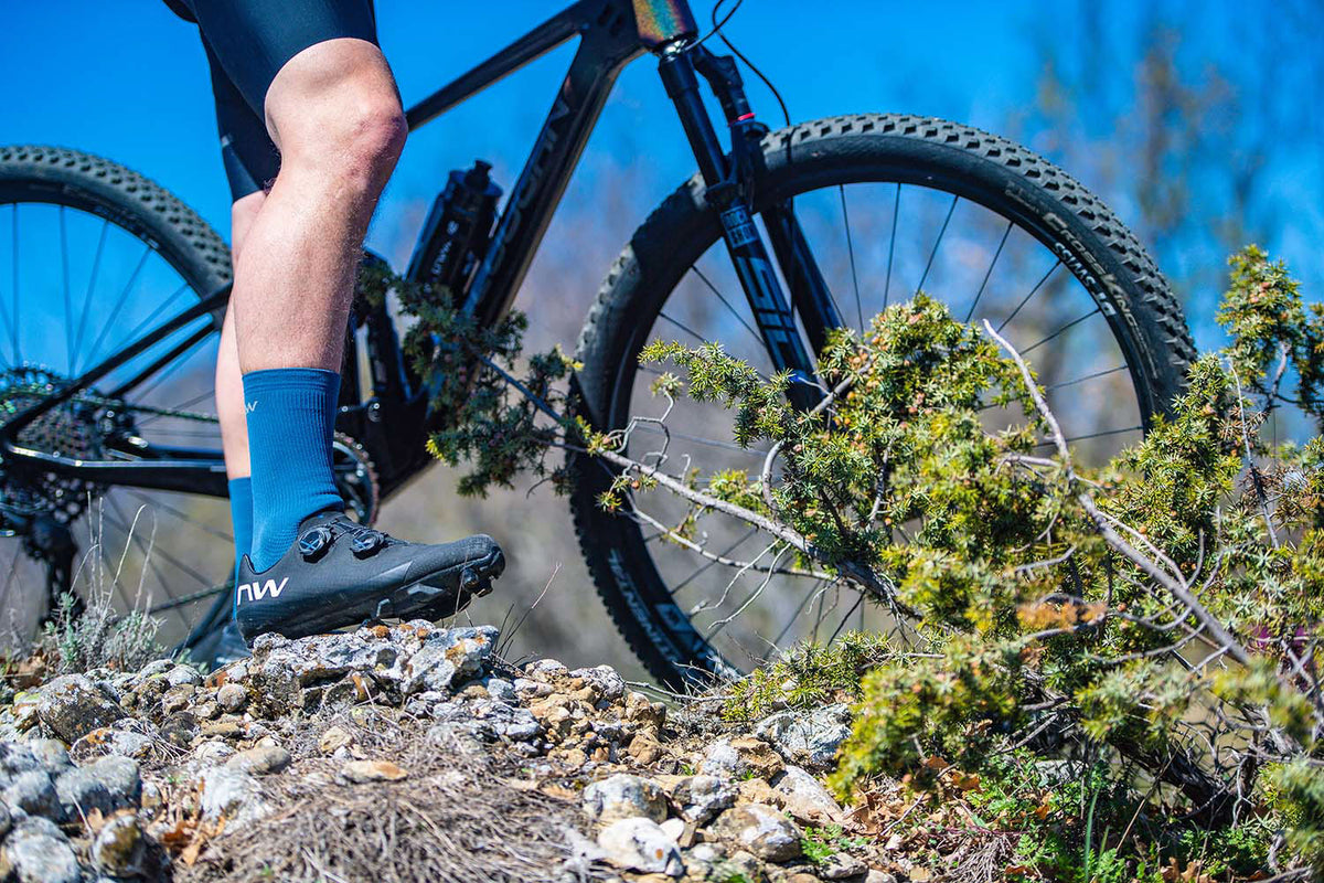 EXTREME XCM 4 - BLACK