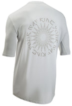 XTRAIL JERSEY SHORT SLEEVE - LIGHT GREY/SAND