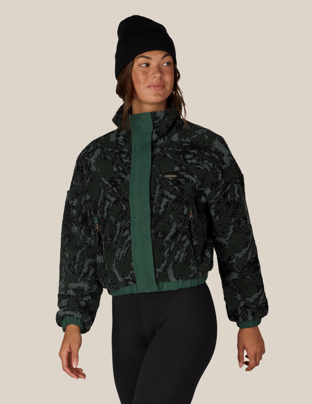 WOMENS OUTPOST SHERPA JACKET - MOSS GREEN SCRATCH CAMO