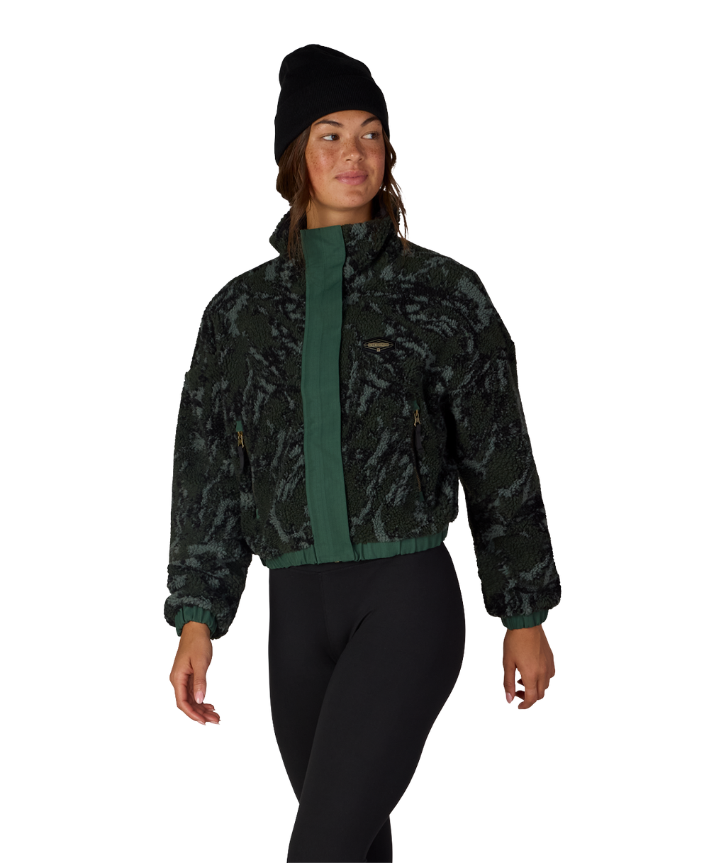 WOMENS OUTPOST SHERPA JACKET - MOSS GREEN SCRATCH CAMO