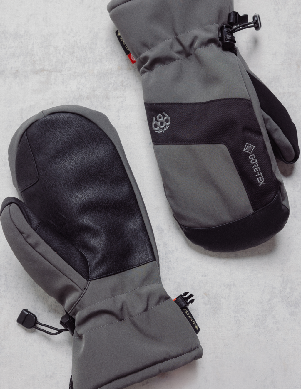 MENS GORE-TEX LINEAR™ MITT - CHARCOAL