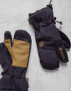 MENS GORE-TEX LINEAR™ TRIGGER MITT - BLACK CAMO