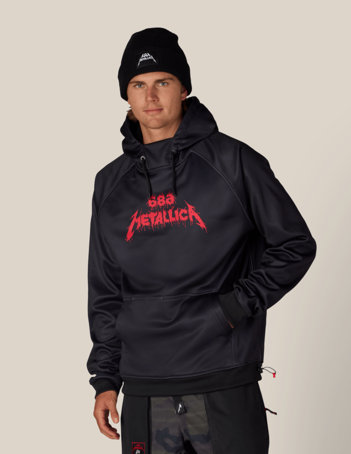 MENS METALLICA BONDED FLEECE PULLOVER HOODY - METALLICA BLACK